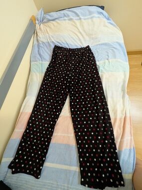 Black Polka Dot Wide Leg Fleece Pants - Red & Gray Dots